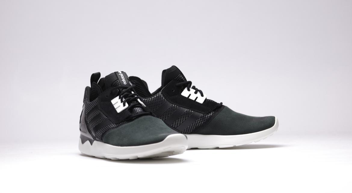 ホワイト、ブラック adidas Originals ZX 8000 Boost 